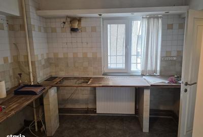 Apartament cu 4 camere în Tineretului - 5