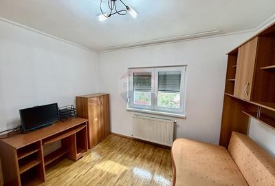 Apartament cu 3 camere decomandat în Central - 9