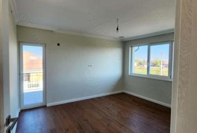 Casă cu 5 camere cu Teren 440 Mp în Săcălaz - 3