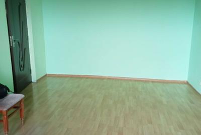 Apartament cu 2 camere decomandat în Apusului - 5