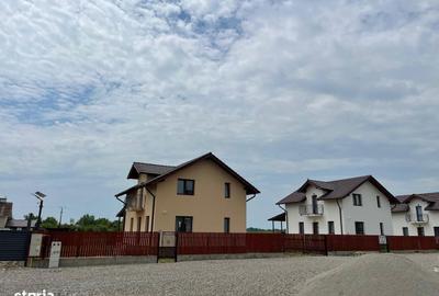 Casă cu 4 camere în Central - 3