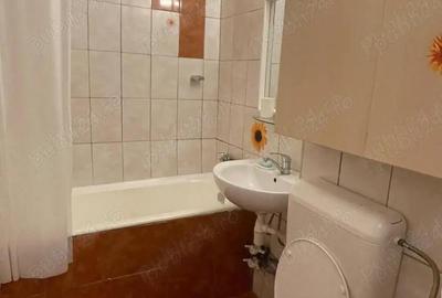 Garsonieră semidecomandată în Titan