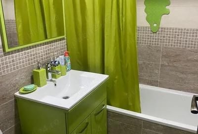 Apartament cu 3 camere decomandat în Ultracentral