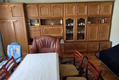 Casă cu 5 camere cu Teren 500 Mp în Titulescu - 1