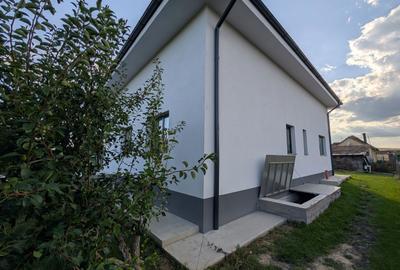 Casă cu 4 camere cu Teren 1400 Mp în Iclod - 16