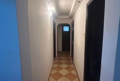 Apartament cu 3 camere decomandat în Central - 3