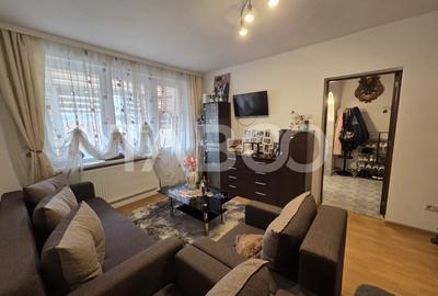 Apartament cu 2 camere semidecomandat, mobilat în Făgăraș - 1