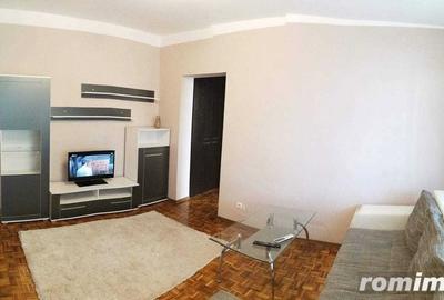 Apartament cu 3 camere în Unirii - 1