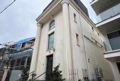 Reședință exclusivistă pe malul lacului - Exclusive Residence on the Lakefront - 1