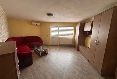 Apartament cu 3 camere semidecomandat în Central - 4