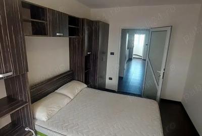Apartament cu 3 camere decomandat în Mioriței - 4