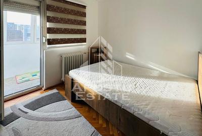 Apartament cu 3 camere semidecomandat, mobilat în Șega - 2
