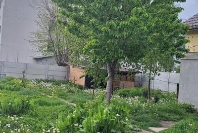 Casă cu 4 camere în Central - 2