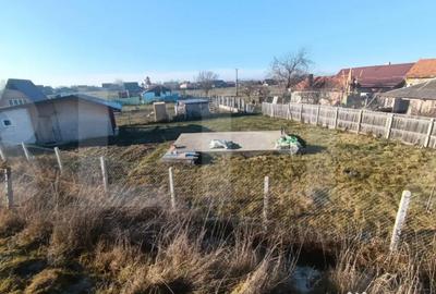 Teren în Lunca Mărcușului - 2