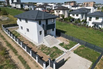 Casă individuală cu 4 camere cu Canalizare în Popas Păcurari - 3