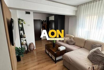 Apartament cu 3 camere decomandat, mobilat în Central