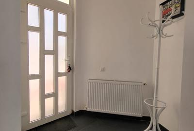 Vila deosebita mobilata si utilata disponibila imediat - 30