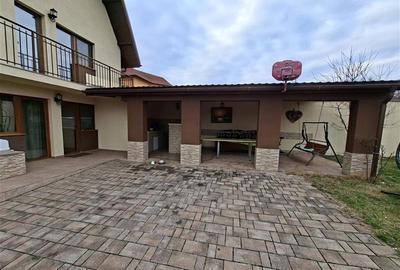 Casă individuală cu 6 camere cu Canalizare în Dâmbul Rotund - 2