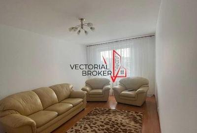 Inchiriere Apartament 3 camere, Cernauti,curat,mobilat - 1