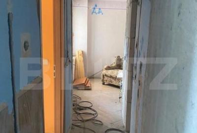 Apartament de vanzare - Semifinisat - Zona Centrala - 5