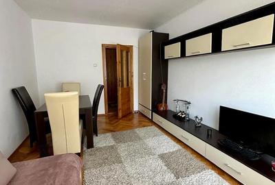 Apartament cu 3 camere decomandat în Central - 10