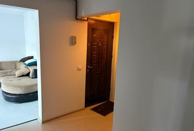 Apartament cu 4 camere decomandat în Central - 3