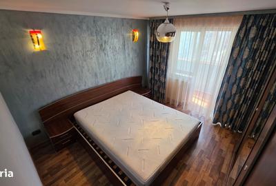 Apartament cu 3 camere decomandat în Central - 11