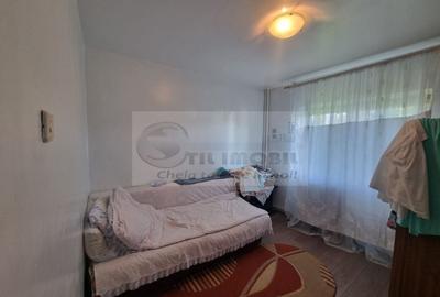 Apartament 4 camere decomandat - Piata Alexandru Cel Bun ! - 4