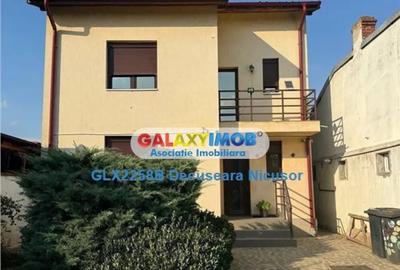 Casă cu 3 camere cu Teren 100 Mp în Roșu - 1