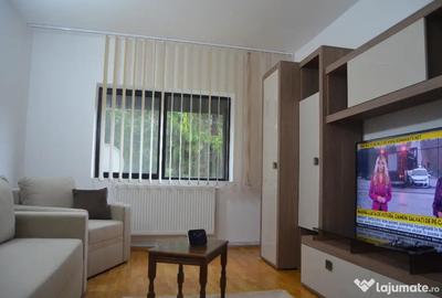 Apartament cu 3 camere decomandat în Eroilor - 12