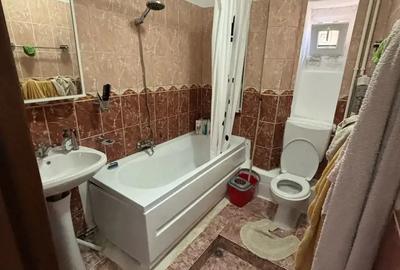 Vand apartament + loc de parcare langa Medicina - 1