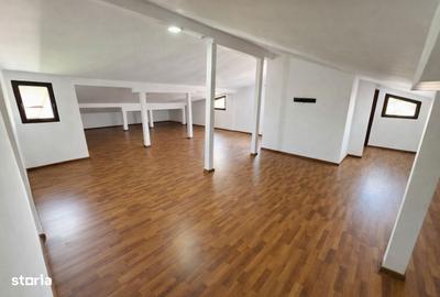 Casă cu 7 camere cu Teren 197 Mp în Rahova - 9