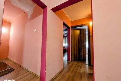 Apartament cu 4 camere decomandat în Cantemir - 9