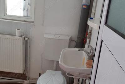 Spațiu comercial, de 50 mp, în Central - 1