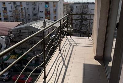 Apartament cu 2 camere decomandat, mobilat în Km 5 - 6