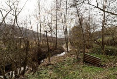 Teren de 1221 mp, în Budeasa - 4