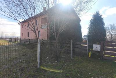 Casă cu 5 camere cu Teren 1600 Mp în Central - 5