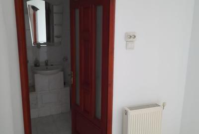 Apartament doua camere decomandate, Mioritei, mp, etaj patru, sarpanta, renovat - 8