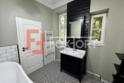 Apartament deosebit, 3 camere, zona Central - Bld. C.D. Loga - 21
