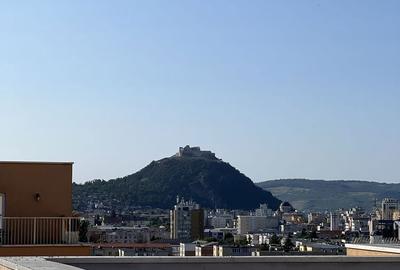 Apartament cu 2 camere decomandat în Pietroasa - 4