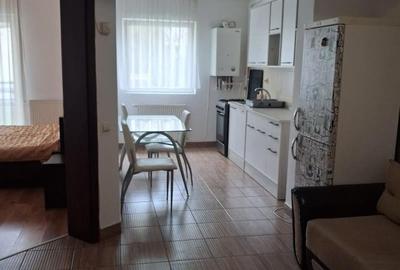 Apartament cu 2 camere decomandat, mobilat în Florești