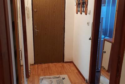 Garsonieră decomandată în Ștrand