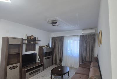 Apartament cu 3 camere decomandat în Cotu - 8