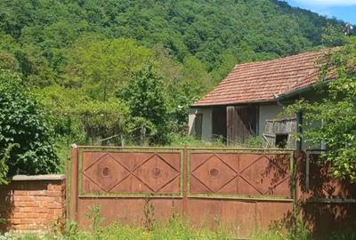 Casă cu 4 camere în Stâncești - 2