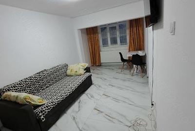 Garsonieră decomandată în Central - 1