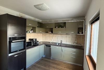 Casă de vânzare în Stupini - 2