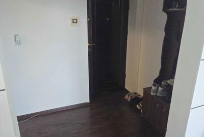 Apartament cu 2 camere semidecomandat în Central - 1