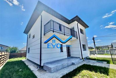 Vila de , individuala, 4 camere, 2 bai, 424mp teren, Breazu - 1