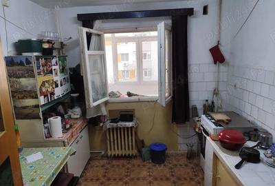 Apartament 3 camere de vinzare - 4