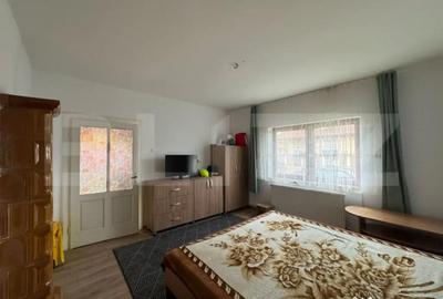 Casă cu 3 camere cu Teren 1080 Mp în Central - 3